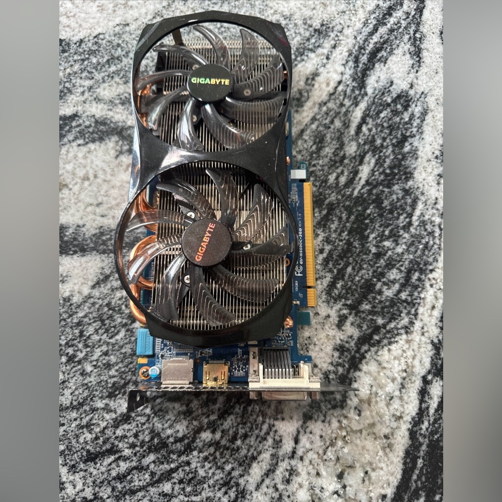 GTX 660 Gigabyte GV-N660OC-2GD Graphics Card NVIDIA GeForce
